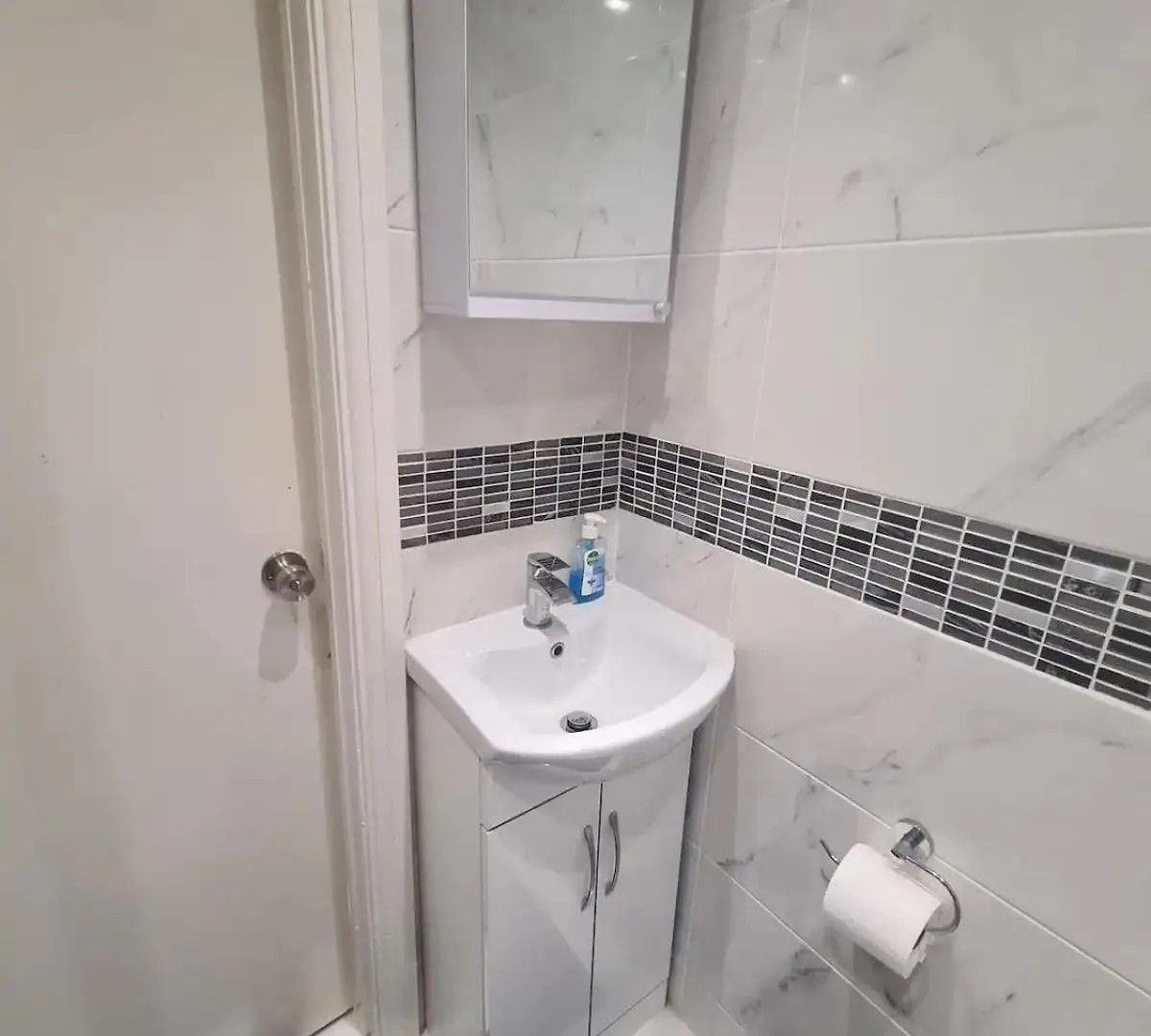 Ferienwohnung 2 Bed Flat In Heathrow London Free Parking Feltham